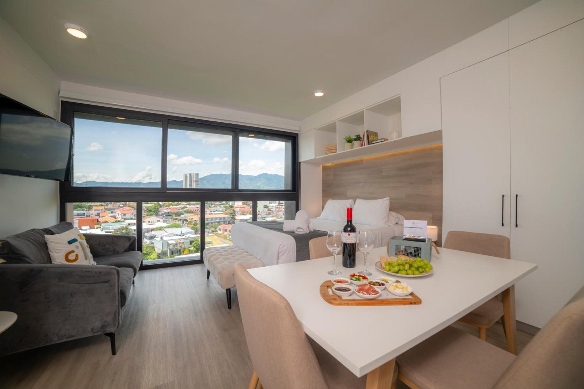 Bee Suites San Jose - Escalante Exterior photo